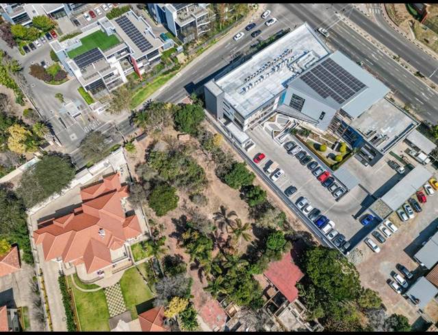 LAND FOR SALE IN BRYANSTON